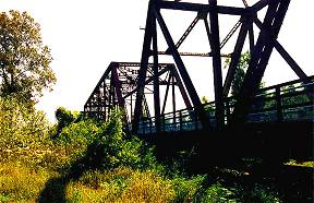 Chain of Rocks Bridge