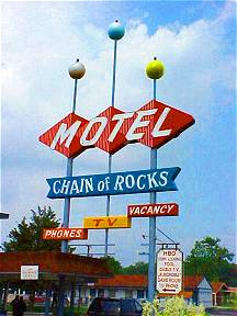 Vintage Motel on Chain of Rocks Road