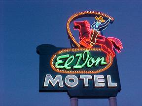 El Don Motel Neon