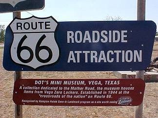 Dot's Mini Museum Roadside Attraction