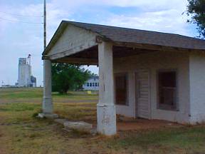 Old Gas Station in Conway