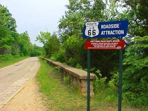Old Route 66 into Devil's Elbow