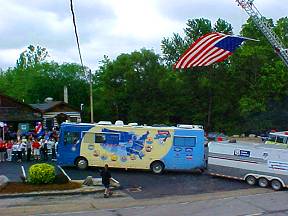 Route 66 Caravan Arrives