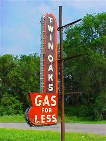 Twin Oaks Gas