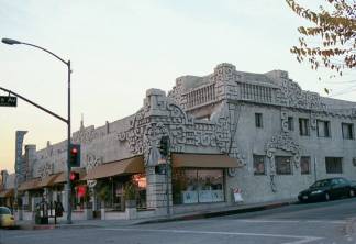 Aztec Motel in Monrovia