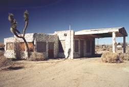 Stone Gas Station Hasn't Had Gas in Awhile