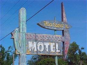 Clinton Motel