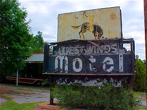 West Winds Motel